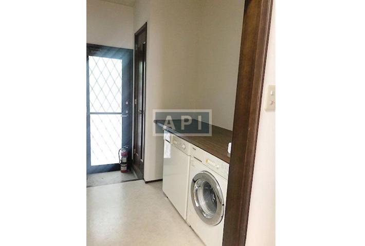  | DENENCHOFU 3-CHOME HOUSE Interior photo 06