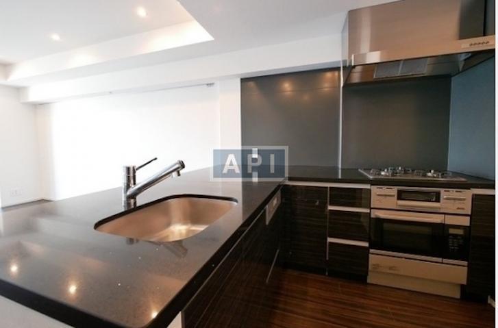  | COMFORIA SHINJUKU EASTSIDE TOWER Interior photo 05