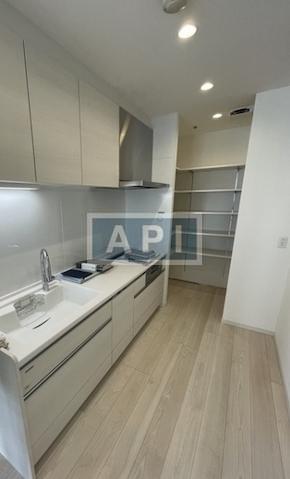  | HAMAMATSUCHO SQUARE STUDIO Interior photo 02