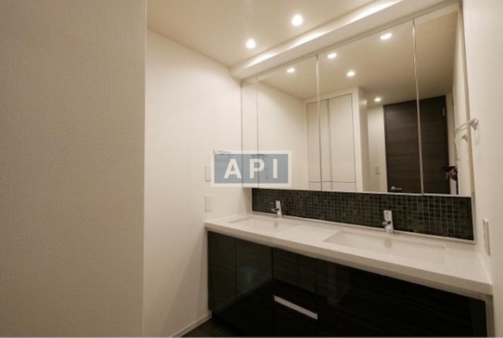  | COMFORIA SHINJUKU EASTSIDE TOWER Interior photo 04