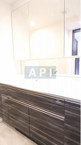  | M SHIROKANEDAI Interior photo 07