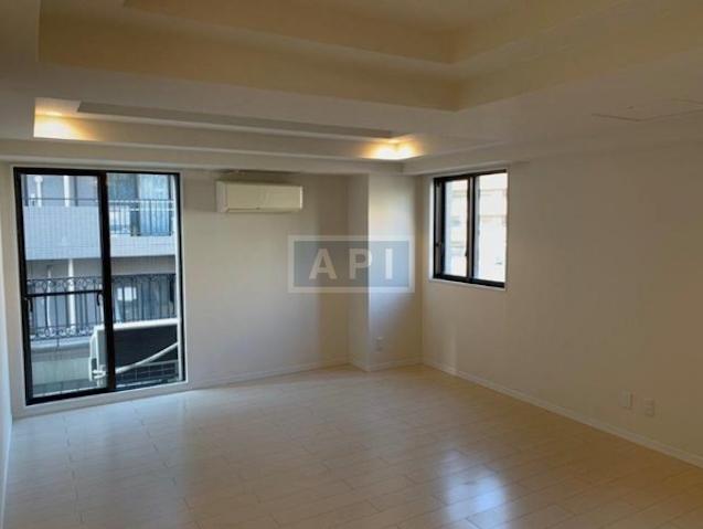  | GRAND MANAOR Interior photo 02