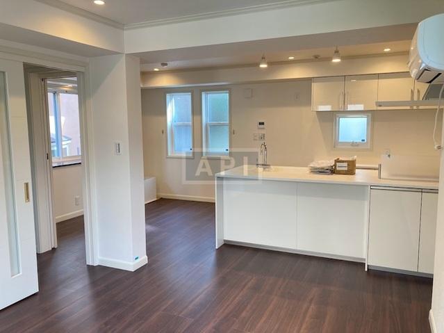  | LA PLAQUEMINE #A Interior photo 02