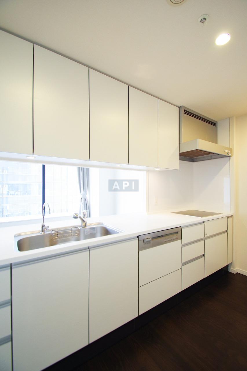  | CENTRAL PARK TOWER LA TOUR SHINJUKU Interior photo 03