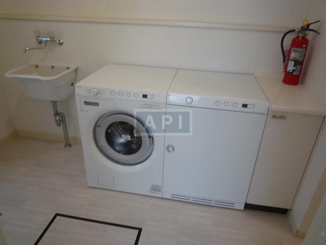  | KOMAZAWA 5-CHOME HOUSE Interior photo 06