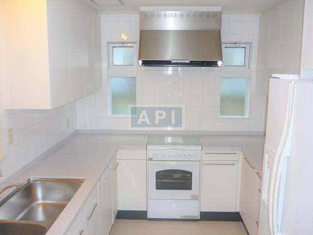  | KOMAZAWA 5-CHOME HOUSE Interior photo 03