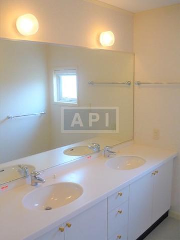  | KOMAZAWA 5-CHOME HOUSE Interior photo 07