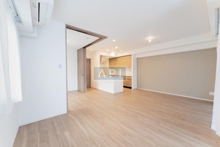  | COURT MOTO-YOYOGICHO Interior photo 06