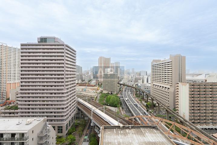  | Konan Heights Interior photo 08