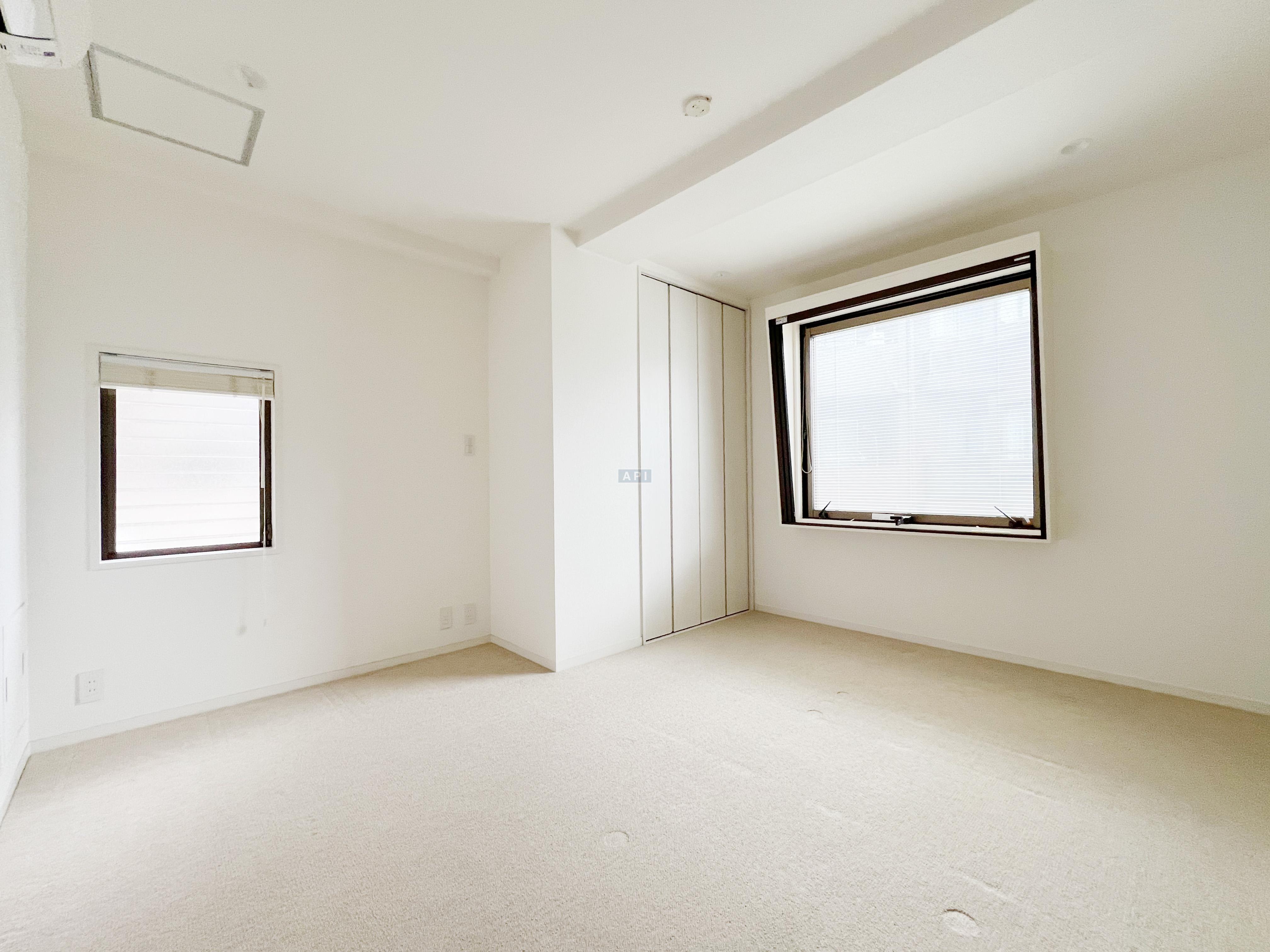  | KAMIUMA PAINE HILLS Interior photo 09