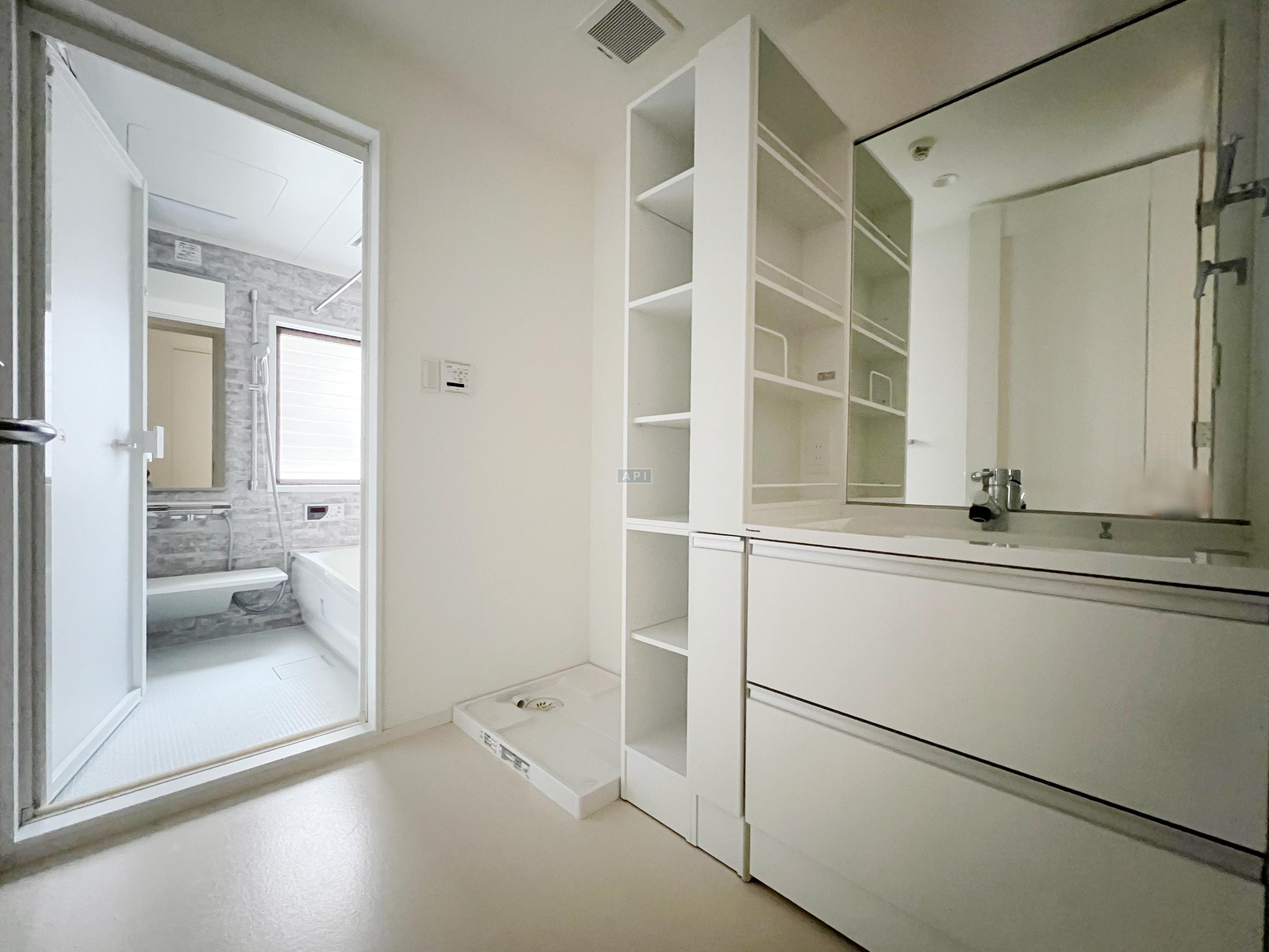  | KAMIUMA PAINE HILLS Interior photo 14