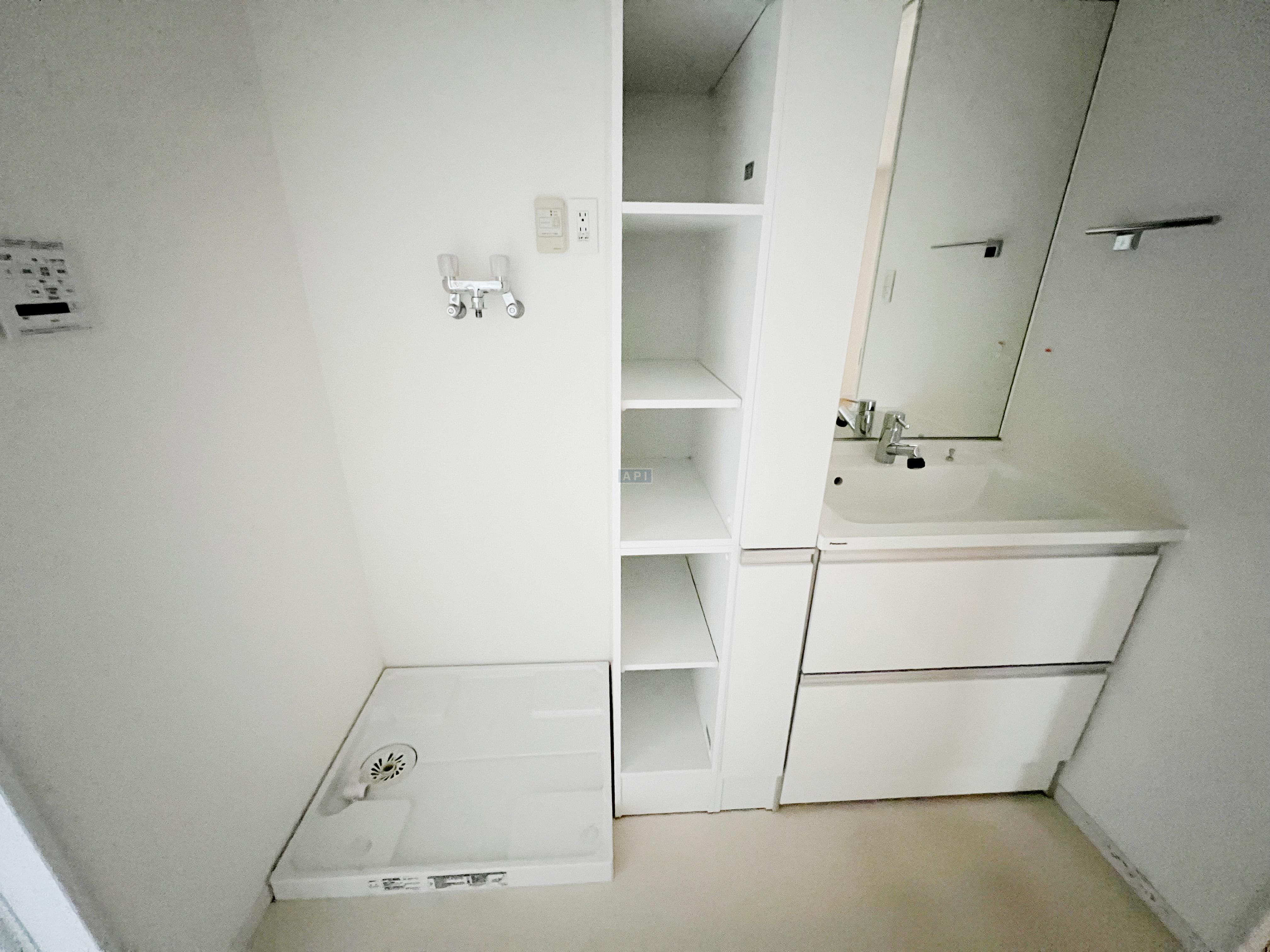  | KAMIUMA PAINE HILLS Interior photo 16