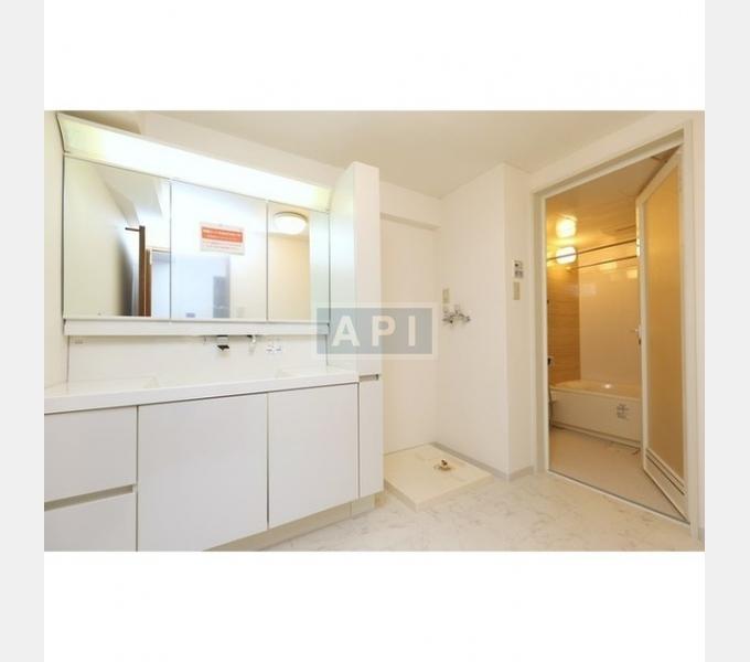  | URBAN COURT ICHIGAYA Interior photo 08