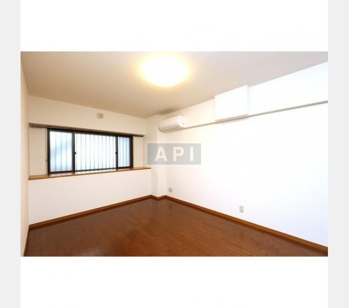  | URBAN COURT ICHIGAYA Interior photo 04