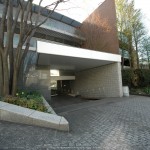 Entrance | LA TOUR YOYOGI-UEHARA Exterior photo 01