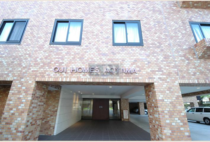 Entrance | OJI HOMES AOYAMA Exterior photo 03