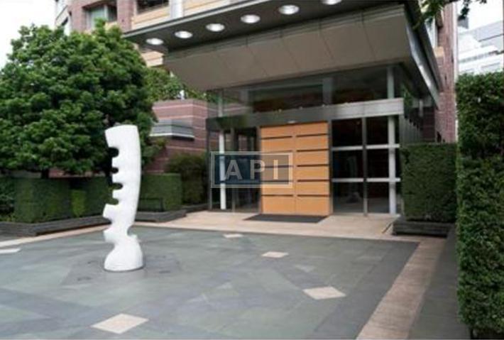  | AOYAMA PARK TOWER Exterior photo 03