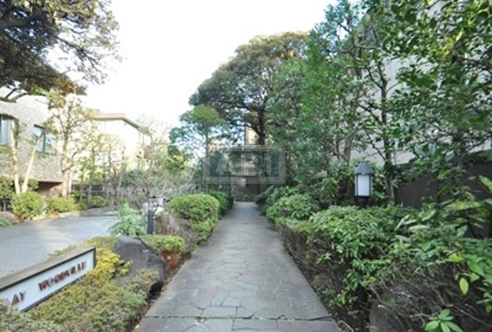 Garden | HOMAT WOODVILLE Exterior photo 09