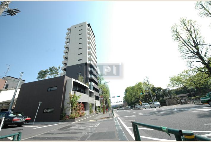 C'est joli Minamiaoyama Facade