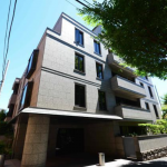  | HOTTAZAKA HOUSE Exterior photo 02