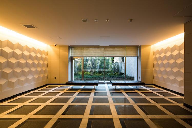  | PARK HABIO AKASAKA TOWER Exterior photo 03