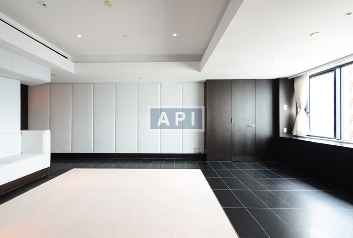  | ROPPONGI HILLS RESIDENCE C TOWER Interior photo 03