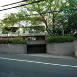 Facade | NAMPEIDAI COURT Exterior photo 01