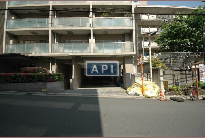 Car Parking | DUO RESTA AKASAKA Exterior photo 03