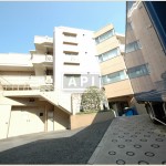 Entree | BUHNE MINAMI-AOYAMA HILLS Exterior photo 02