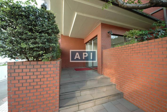 Entrance | NAMPEIDAI HOMES Exterior photo 03