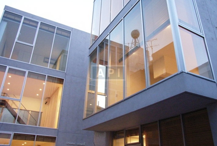  | CRANE COURT Exterior photo 05