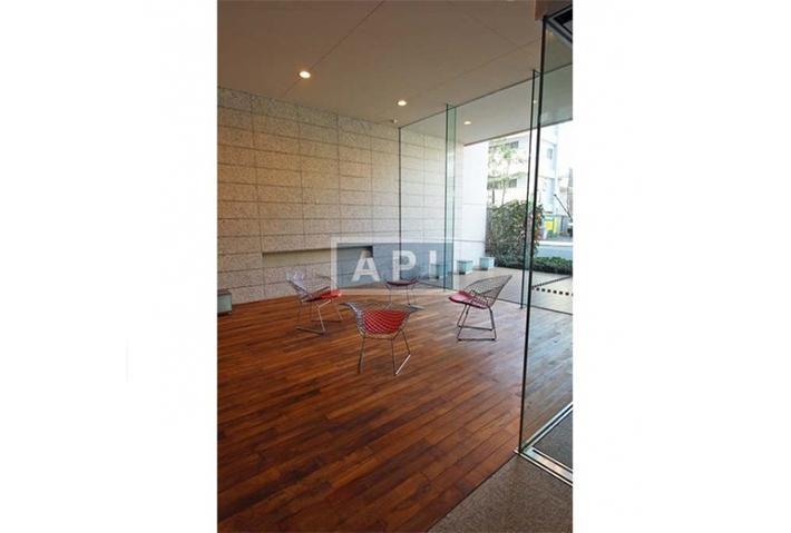  | DAIKANYAMA BLESS Exterior photo 06