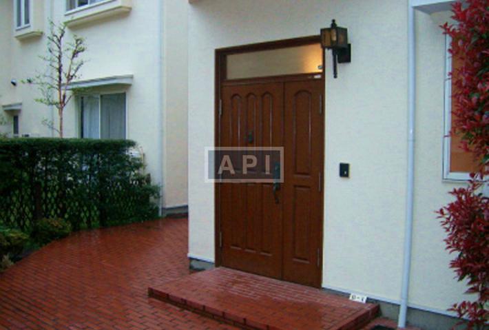  | HONMACHI COMPOUND B Exterior photo 03