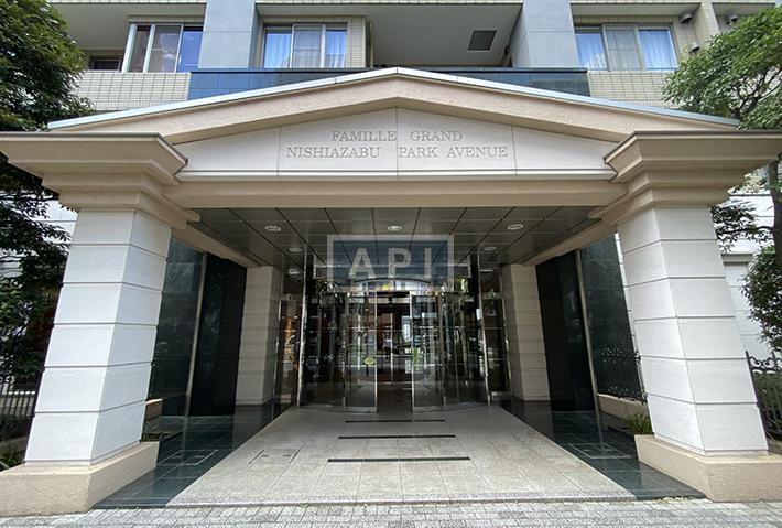  | FAMILLE GRAN NISHI-AZABU PARK AVENUE Exterior photo 04