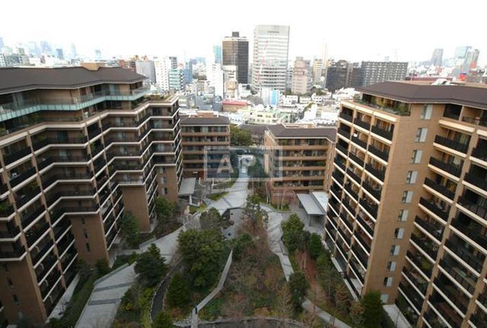  | HIROO GARDEN FOREST RESIDENCE A BLDG. Exterior photo 09