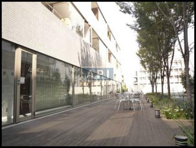  | URBAN PARK DAIKANYAMA 1, 2 Exterior photo 03