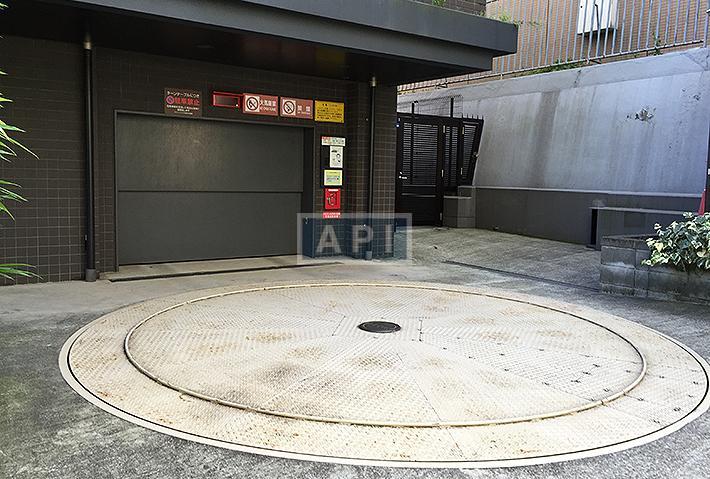  | APARTMENTS MOTO-AZABU UCHIDAZAKA Exterior photo 11