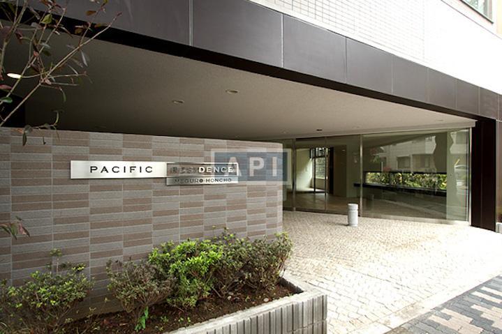  | PACIFIC RESIDENCE MEGURO-HONCHO Exterior photo 02
