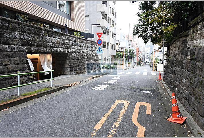  | COURT MITA Exterior photo 18
