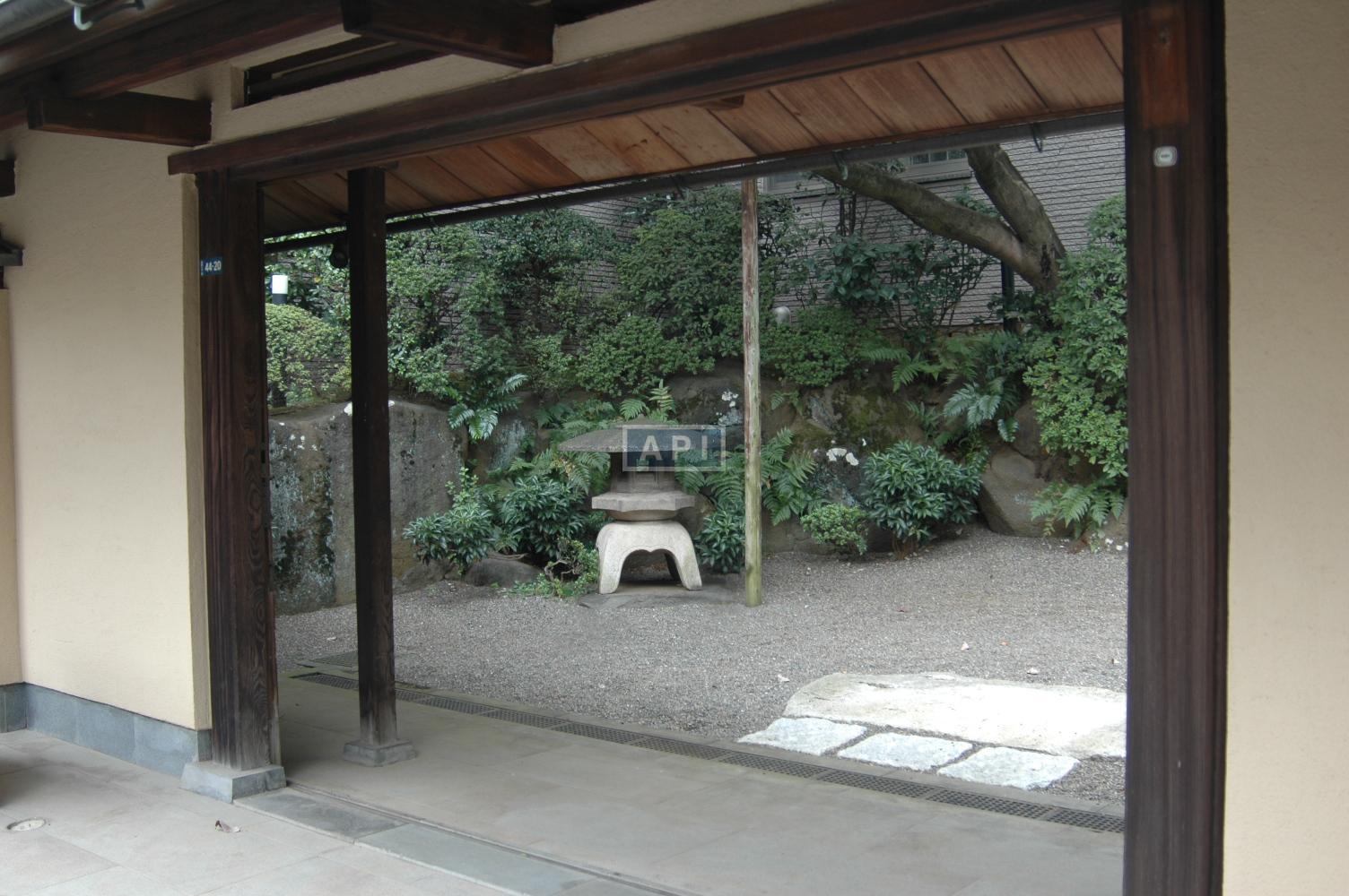  | AZELIA HILLS Exterior photo 06