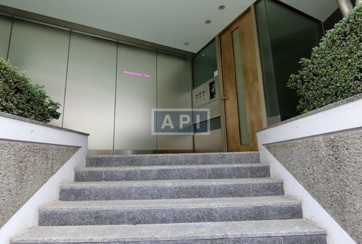  | MINAMI-AZABU FLATS Exterior photo 07