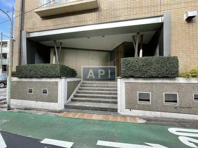 | MINAMI-AZABU FLATS Exterior photo 05