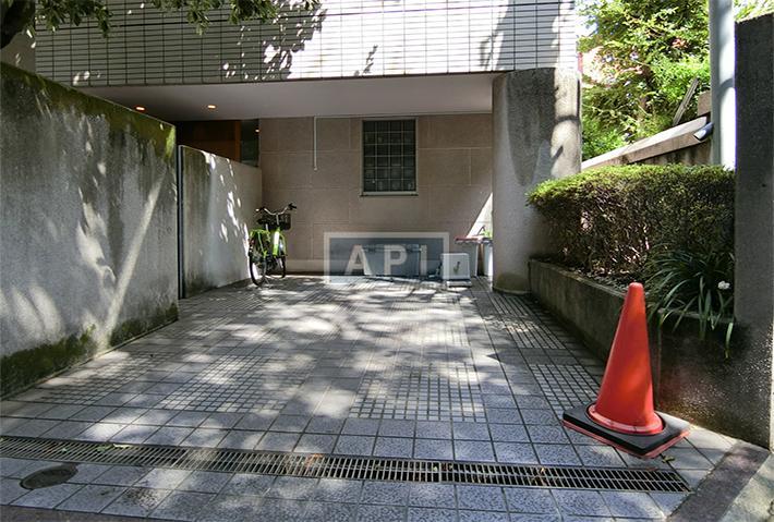  | OKADA HOUSE Exterior photo 03
