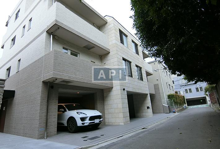  | MINAMI-AZABU YK MANSION Exterior photo 02