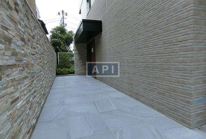  | MINAMI-AZABU YK MANSION Exterior photo 03
