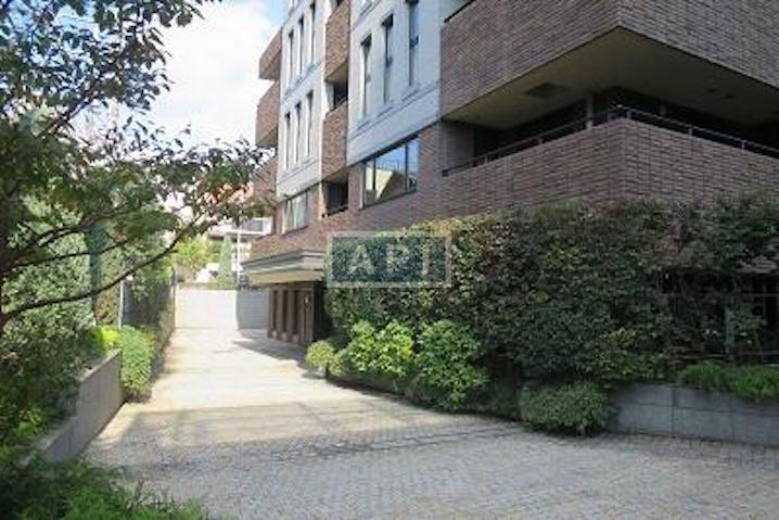  | THE DORCHESTER MINAMI-AOYAMA Exterior photo 03