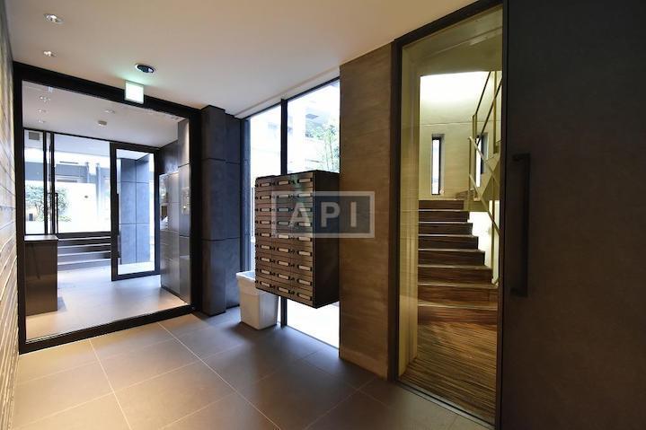  | GRAND TRESOR HIROO Exterior photo 02