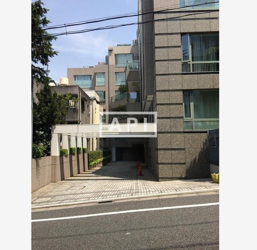 | PARK MANSION SHIROKANEDAI V Exterior photo 02