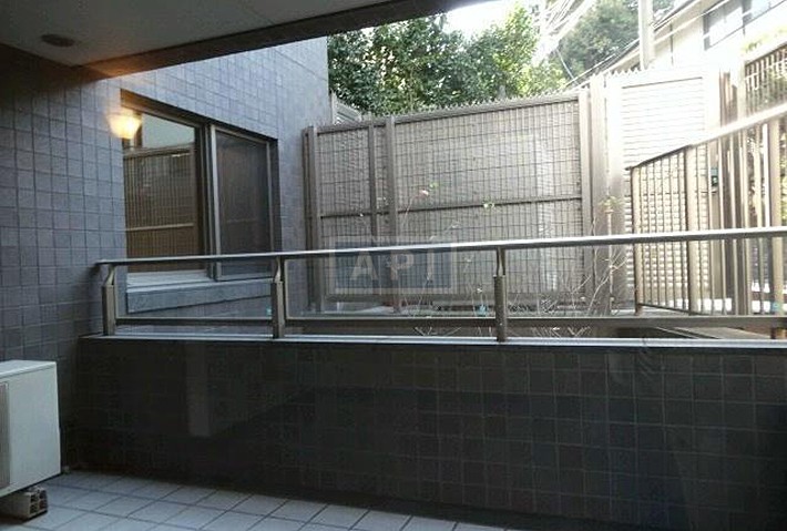  | PARK HOUSE NAMPEIDAI COURT RESIDENCE Exterior photo 04