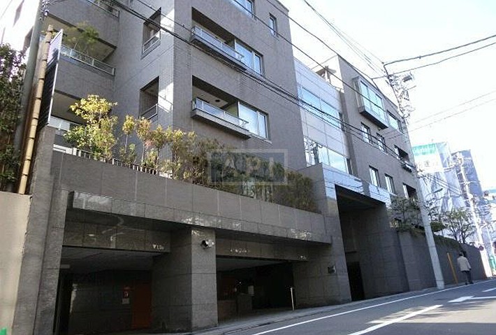  | PARK HOUSE NAMPEIDAI COURT RESIDENCE Exterior photo 03